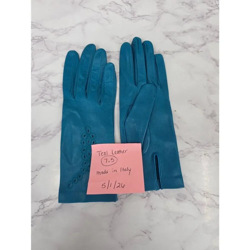 Vintage Italian Leather Teal Women's Driving Gloves with Perforated Eyelet